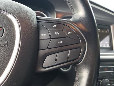 Used 2022 Dodge Charger SXT image 22