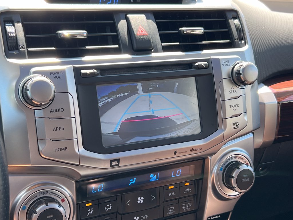 Used 2015 Toyota 4Runner Limited AWD/4WD image 39