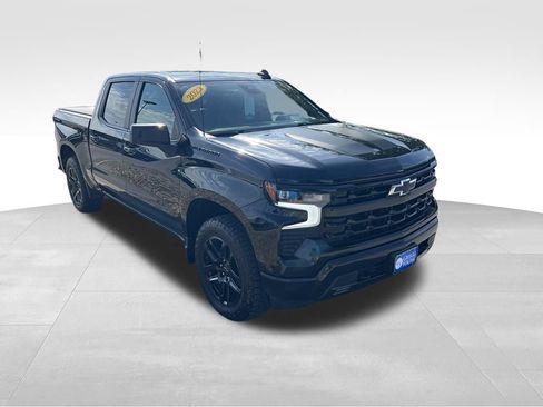 Used 2023 Chevrolet Silverado 1500 RST w/ Rally Edition AWD/4WD image 9
