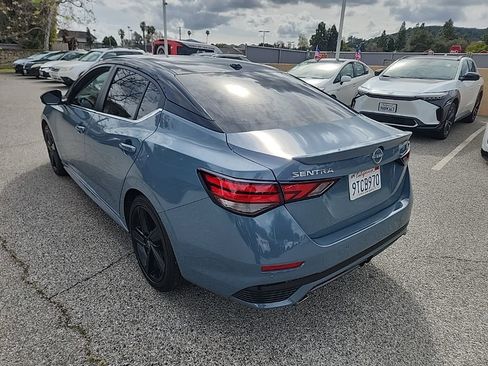 Used 2025 Nissan Sentra SR image 2