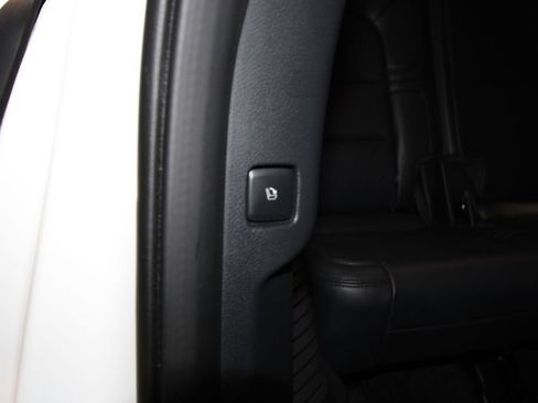 Used 2024 Lincoln Navigator Reserve image 27