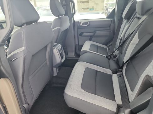 New 2025 Ford Bronco 4-Door image 17