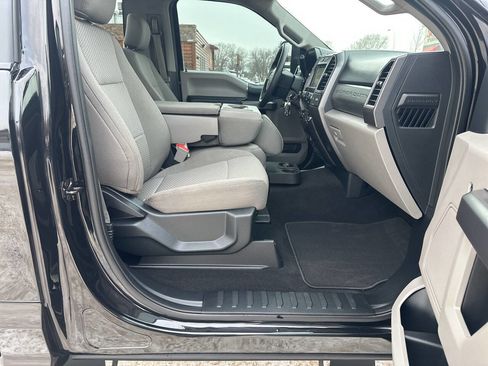 Used 2019 Ford F250 XLT w/ XLT Value Package image 36
