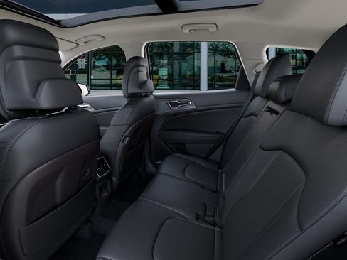 New 2026 Kia Sportage EX w/ EX Panorama Roof Package image 18
