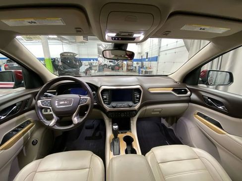 Used 2017 GMC Acadia Denali w/ LPO, Floor Liner Package image 27