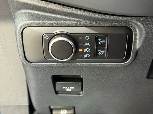 New 2025 Ford Bronco 2-Door image 24