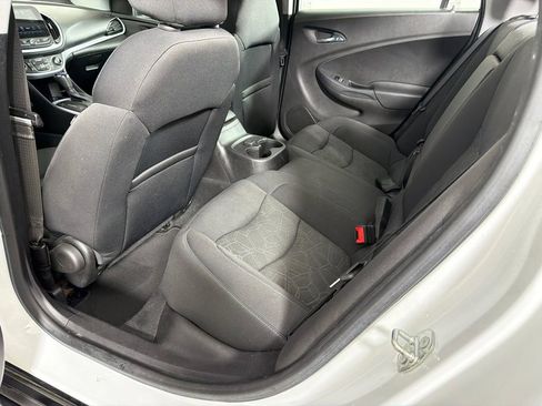 Used 2018 Chevrolet Volt LT image 20