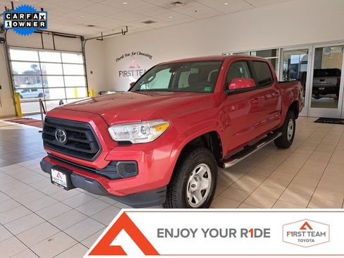 Used 2022 Toyota Tacoma SR image 1