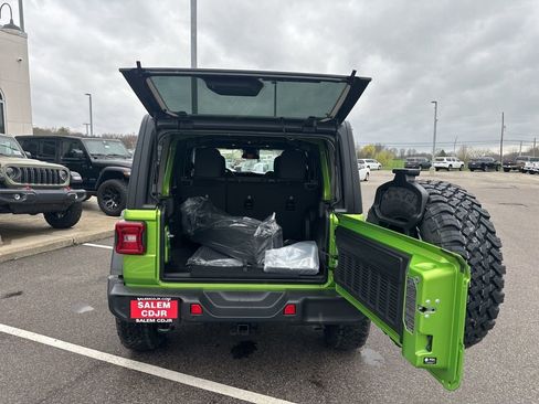 New 2025 Jeep Wrangler Willys image 8