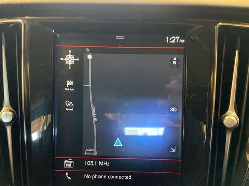 Used 2020 Volvo S60 T6 Momentum image 19