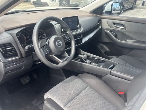 Used 2021 Nissan Rogue SV FWD image 5