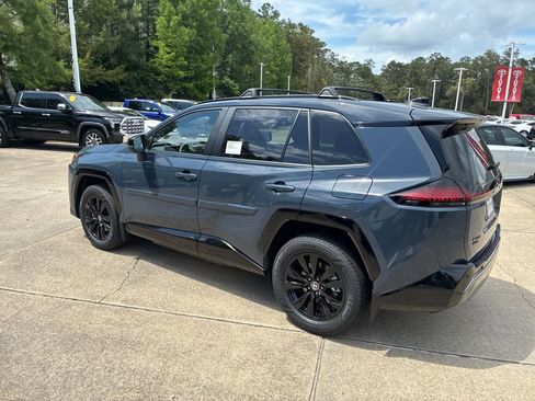 New 2026 Toyota RAV4 SE AWD/4WD image 3