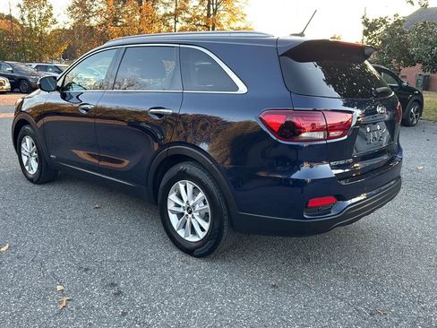 Used 2020 Kia Sorento LX w/ LX I4 Convenience Package image 7