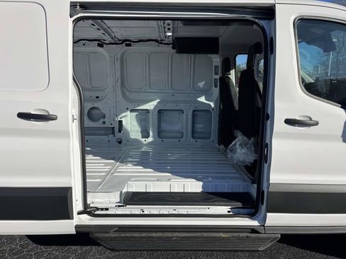 New 2025 Ford Transit 350 148 Low Roof AWD image 20