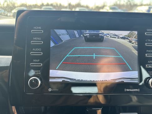 Used 2024 Toyota Camry SE image 27