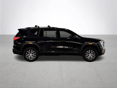 Used 2024 GMC Acadia AT4 w/ Luxury Package AWD/4WD image 9