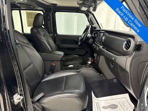 Used 2023 Jeep Wrangler Unlimited Rubicon 4xe w/ Steel Bumper Group image 10
