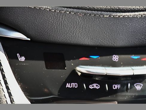 Used 2023 Cadillac XT5 Premium Luxury w/ LPO, Floor Liner Package AWD/4WD image 37