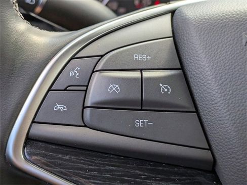 Certified 2025 Cadillac XT5 Premium Luxury image 27