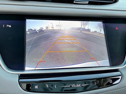 Used 2017 Cadillac XT5 Premium Luxury image 23