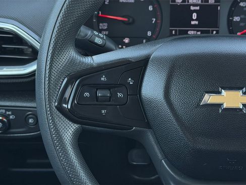 Used 2023 Chevrolet TrailBlazer LT w/ Convenience Package FWD image 18