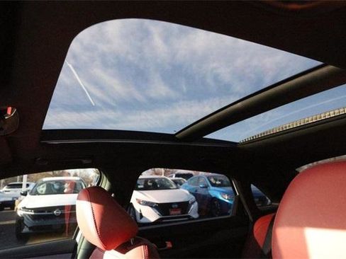 Used 2023 Kia K5 GT-Line image 8