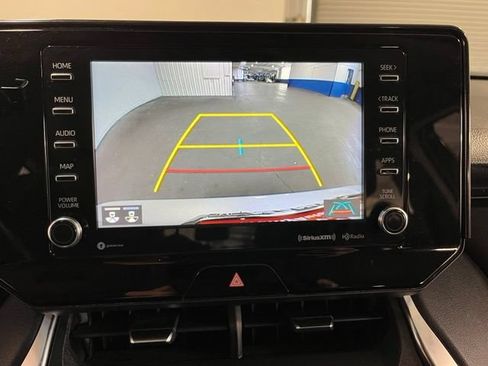 Used 2021 Toyota Venza LE w/ Carpet Mat Package (TMS) AWD/4WD image 28