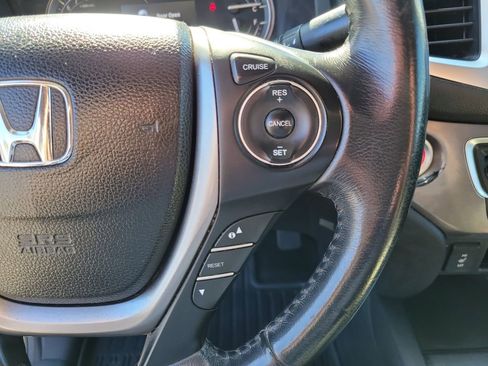 Used 2017 Honda Ridgeline RTL-T image 28