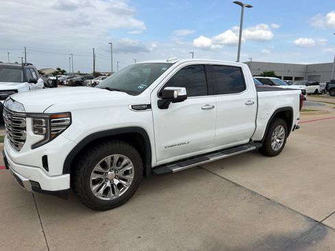 Used 2023 GMC Sierra 1500 Denali RWD image 3