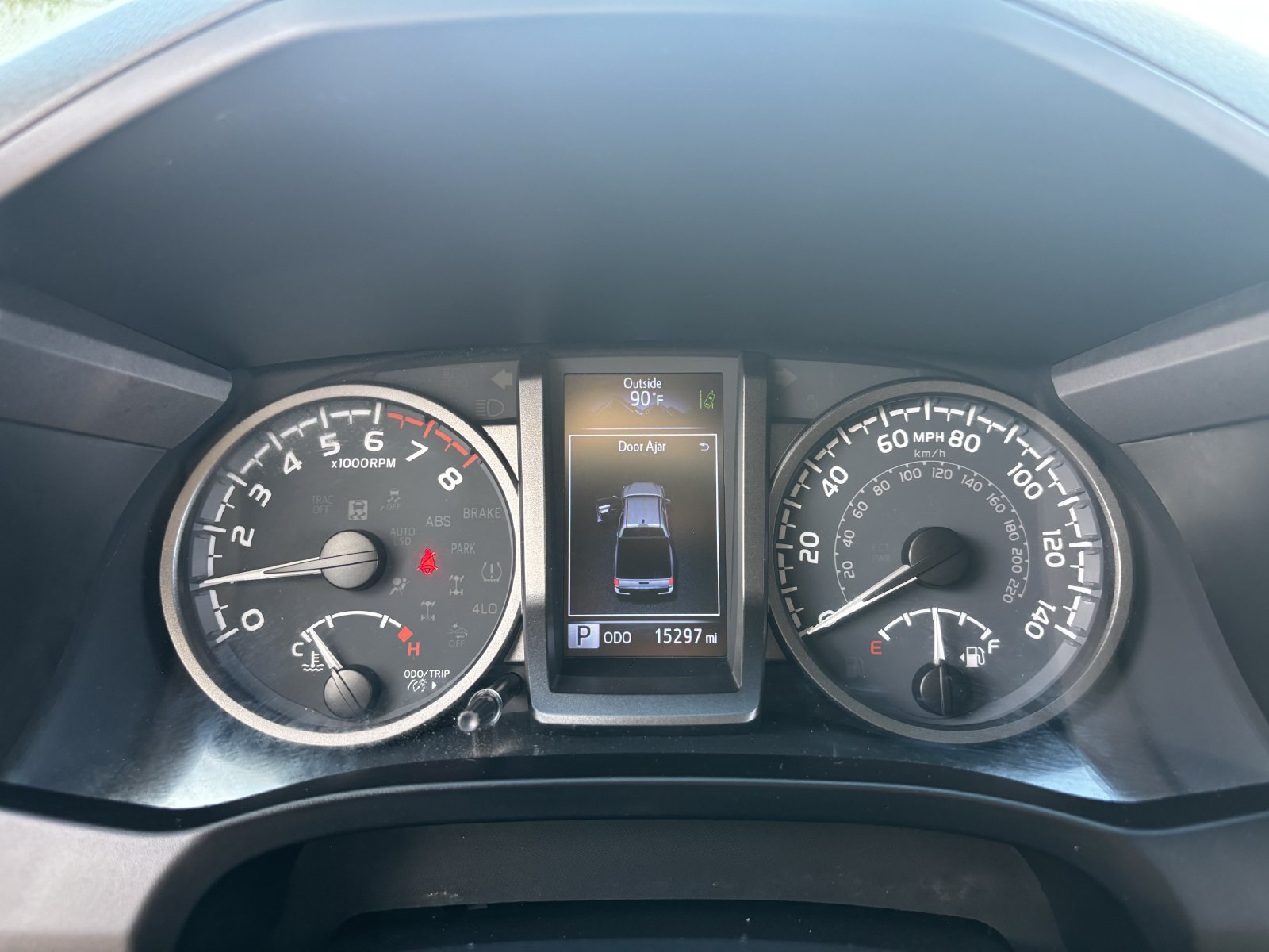 Used 2021 Toyota Tacoma TRD Off-Road w/ Technology Package RWD image 27