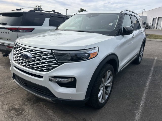 Used 2021 Ford Explorer Platinum w/ Equipment Group 601A AWD/4WD image 1