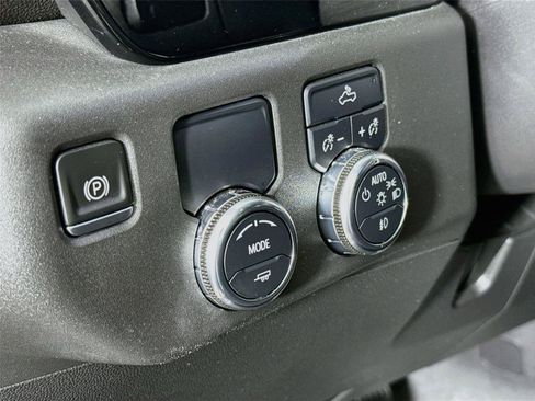 Used 2023 GMC Sierra 1500 Elevation RWD image 14