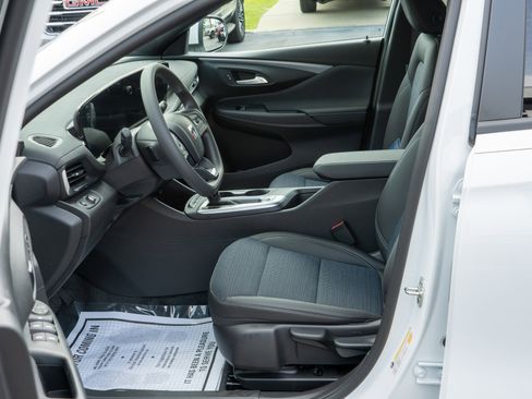 New 2026 Buick Envista Sport Touring FWD image 30