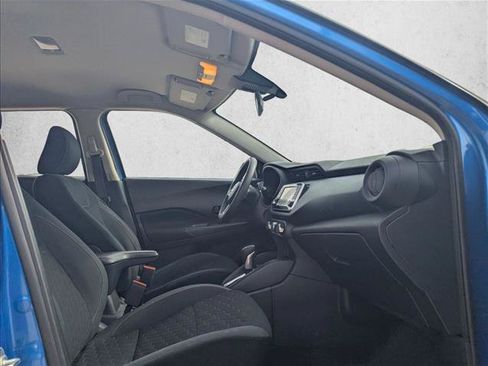 Used 2021 Nissan Kicks S FWD image 15