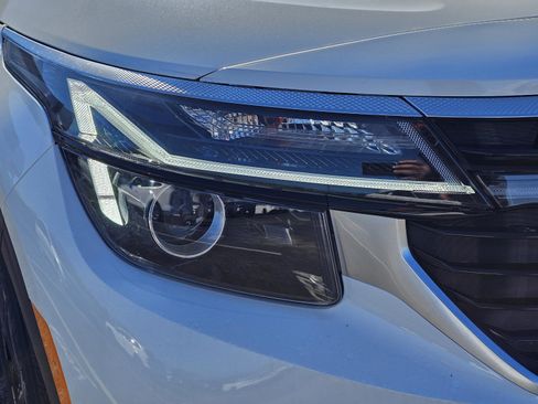 New 2026 Kia Seltos EX w/ EX Sunroof Package image 4