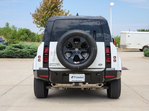 Used 2023 Land Rover Defender 110 X-Dynamic SE AWD/4WD image 6
