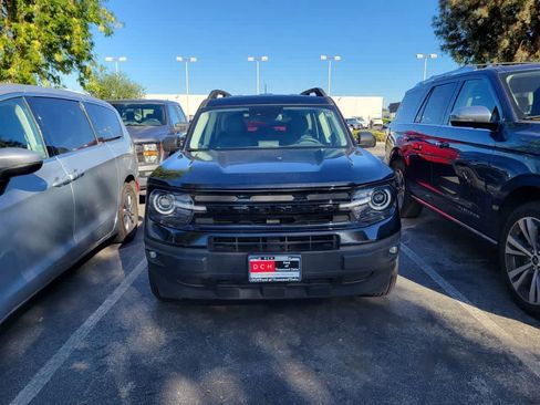 Certified 2023 Ford Bronco Sport Outer Banks AWD/4WD image 2