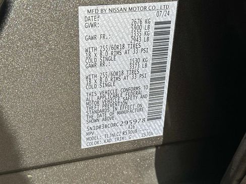 Used 2024 Nissan Pathfinder SV AWD/4WD image 17