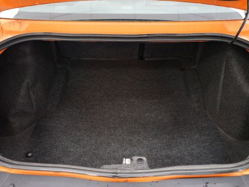 Used 2014 Dodge Challenger R/T RWD image 47