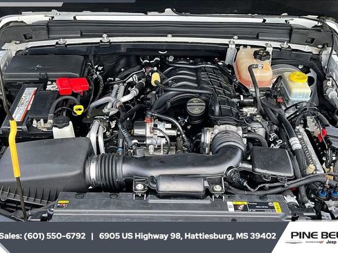 Used 2022 Jeep Wrangler Unlimited Sport image 8