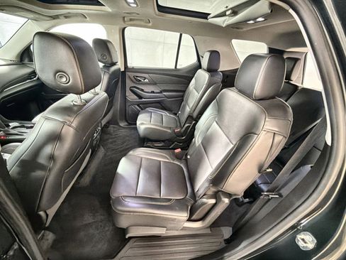 Used 2019 Chevrolet Traverse Premier image 25