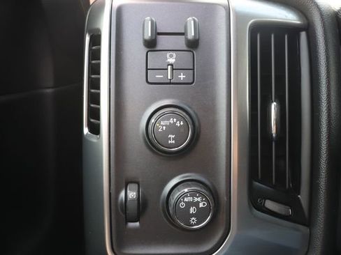 Used 2017 Chevrolet Silverado 1500 LT w/ All Star Edition image 37