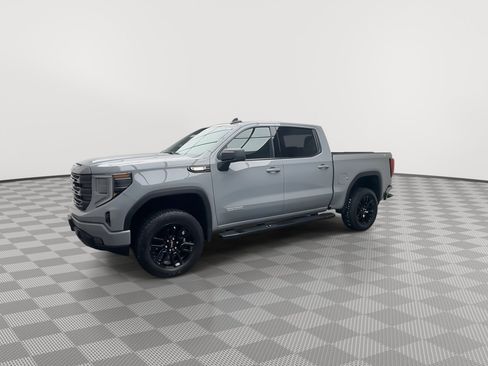 Used 2024 GMC Sierra 1500 Elevation w/ LPO, Elevation Black Package image 37