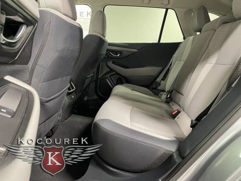 Used 2025 Subaru Outback Premium image 21