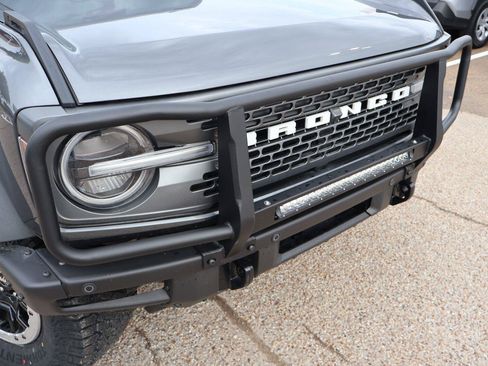 Used 2023 Ford Bronco Badlands w/ Sasquatch Package AWD/4WD image 10