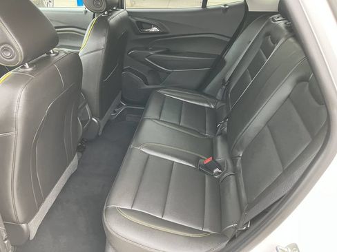 Used 2025 Chevrolet Trax ACTIV w/ Driver Confidence Package FWD image 14