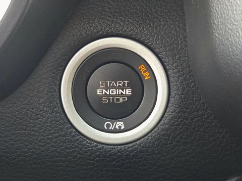 Used 2020 RAM 1500 Rebel AWD/4WD image 30