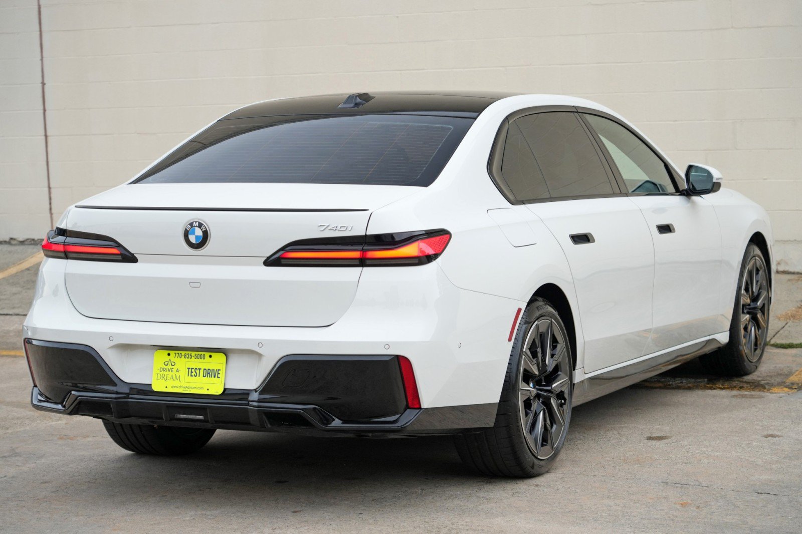 Used 2023 BMW 740i RWD image 65