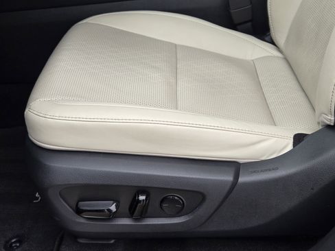 Used 2024 Lexus RX 350 Premium Plus image 32