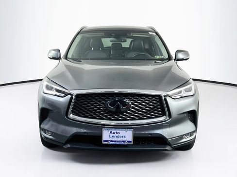 Used 2019 INFINITI QX50 Essential w/ Premium Heat Package AWD/4WD image 2
